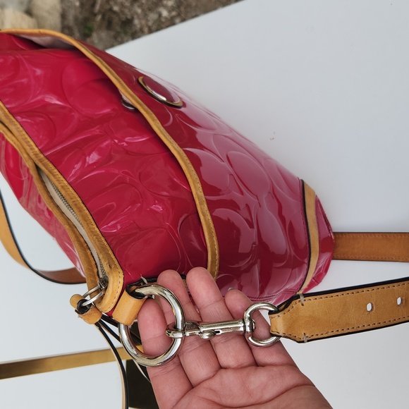 Coach Hot Pink Patent Leather Large Tote/Satchel - Picture 10 of 17